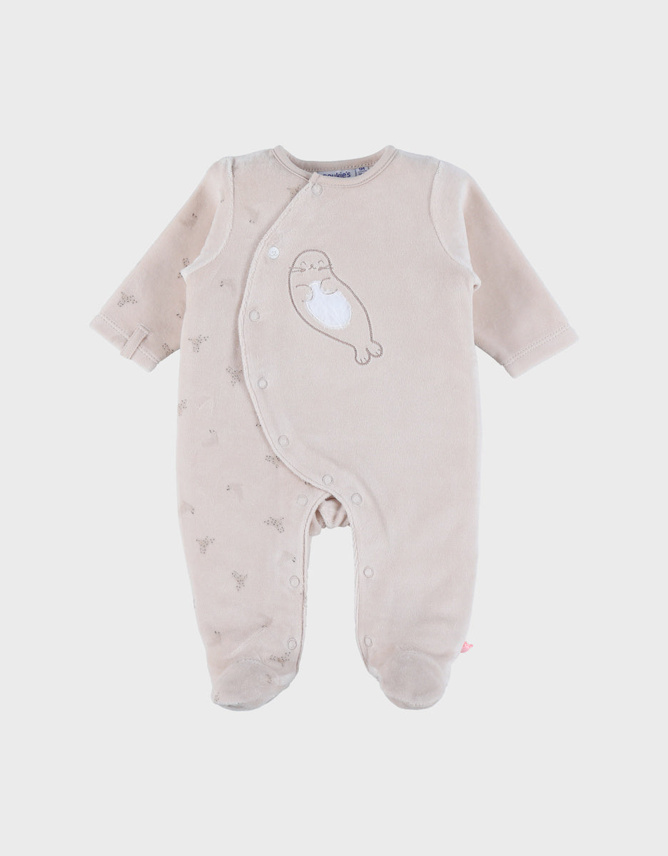 Pyjama bébé en velours écru avec broderie phoque