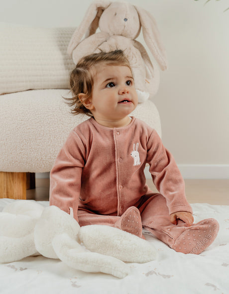 Lot de 2 pyjamas en velours bébé rose et blanc brodé