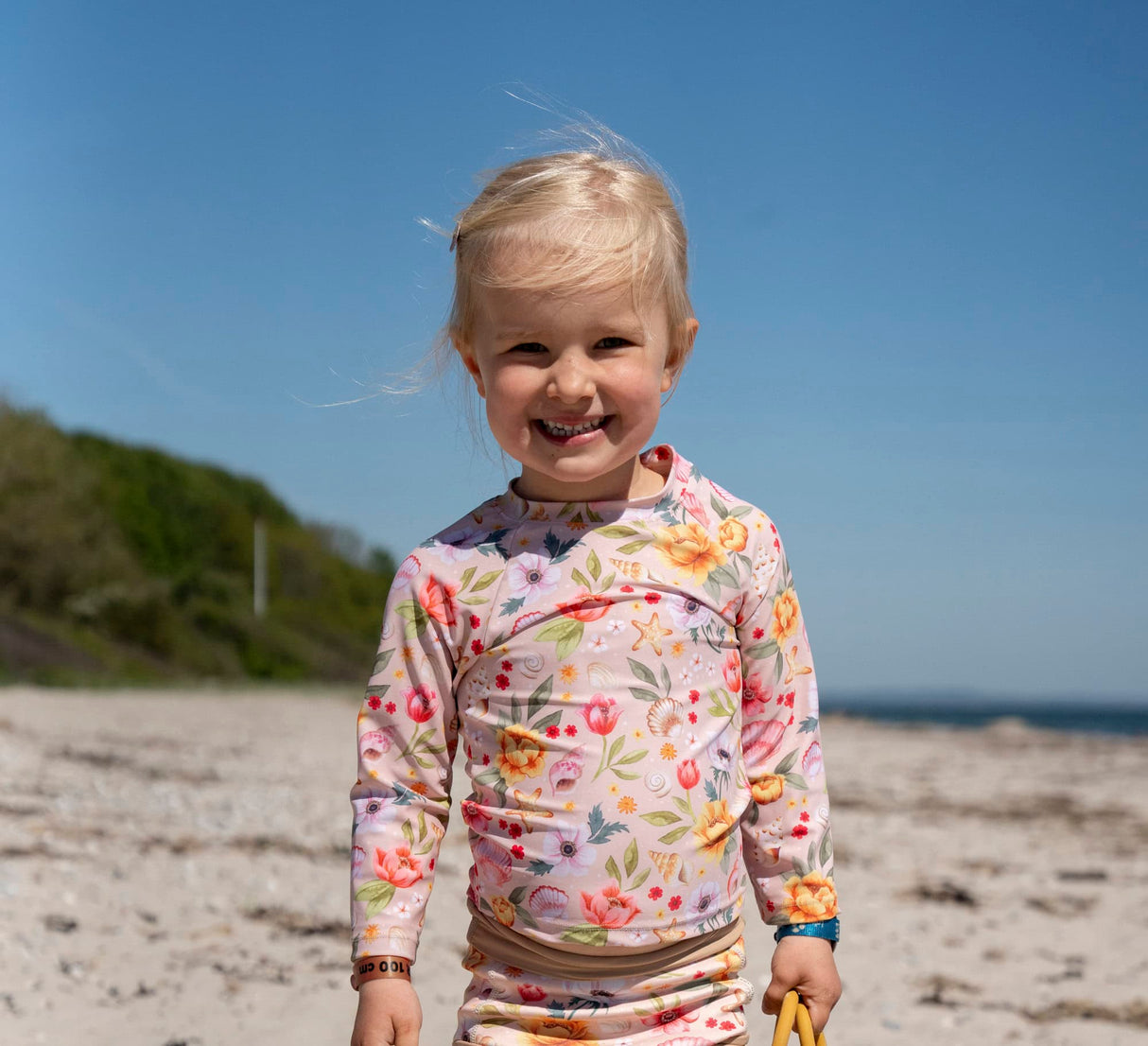 Short anti-UV Blossom