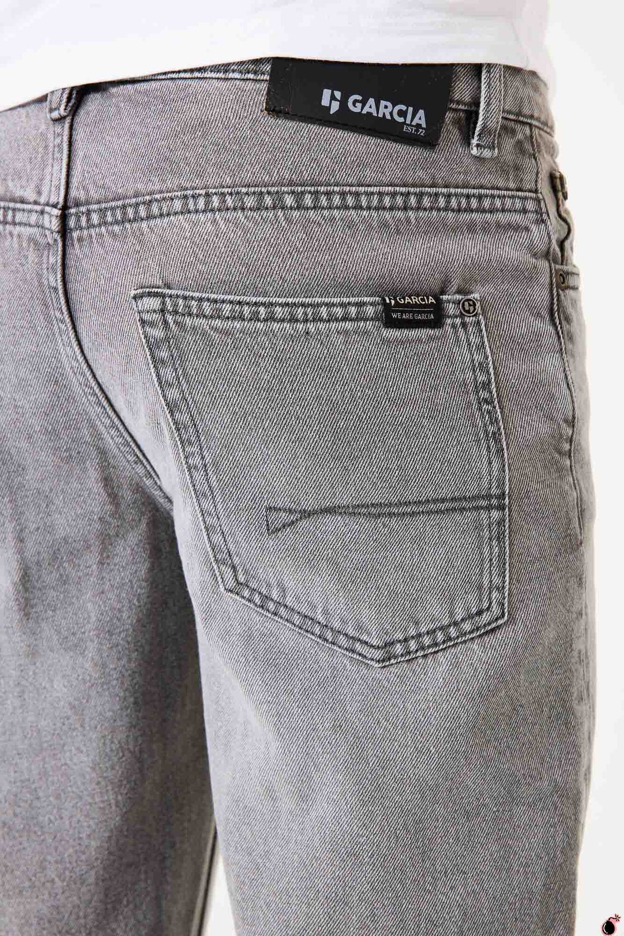 Jeans Ilyano Gris