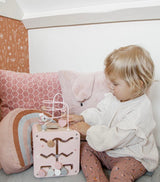 Roze activiteitenkubus