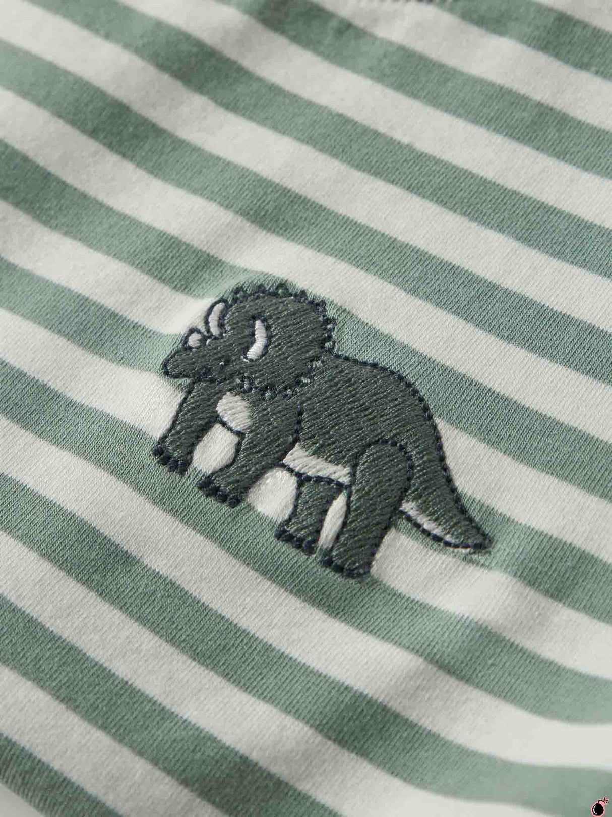 T shirt NITU Vert